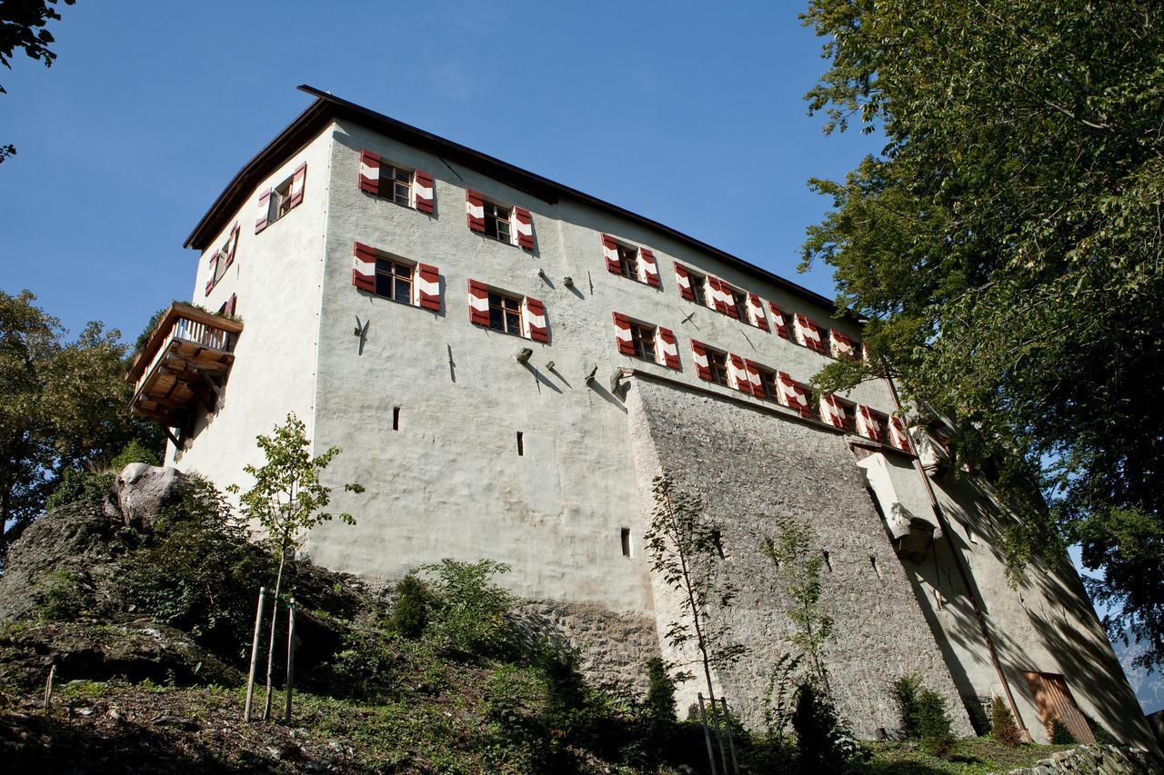 Schloss Friedberg Volders Luaran gambar